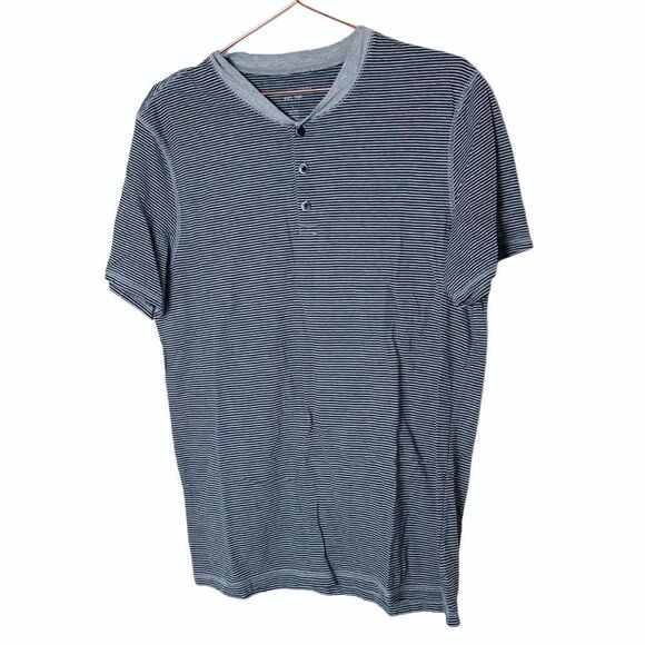 EUC Michael Kors Grey Striper Button Front Top Large - Picture 1 of 5